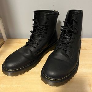 Dr. Martens AWLEY Boots